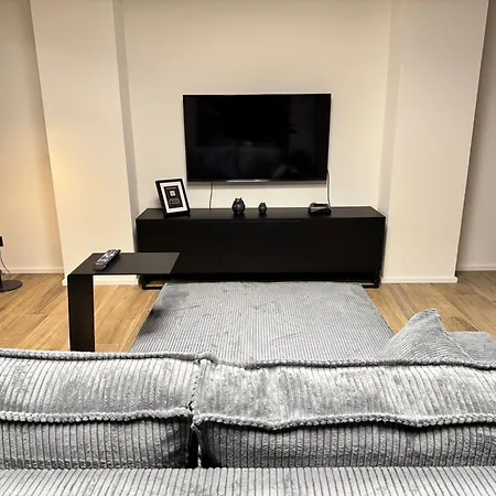 Travel-, Work-, & Fitness-einliegerwohnung * Bonn